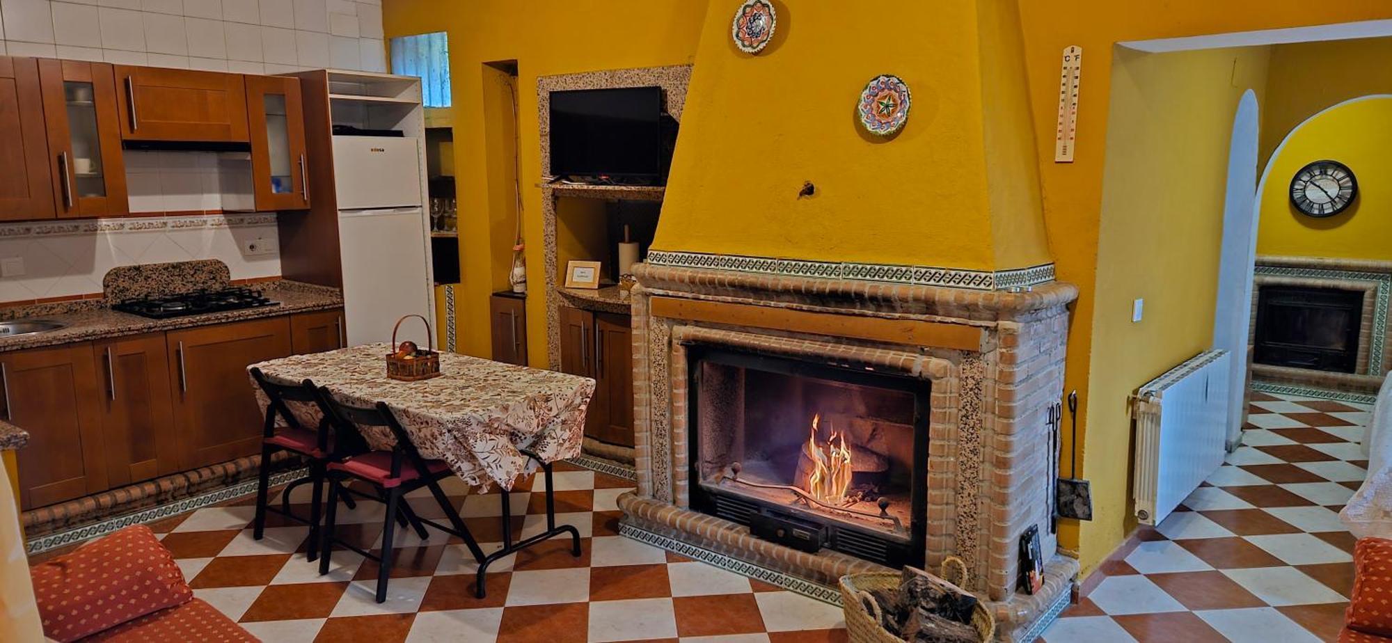 קזאיה דה לה סיירה Finca Rural Labriega Del Hueznar חדר תמונה